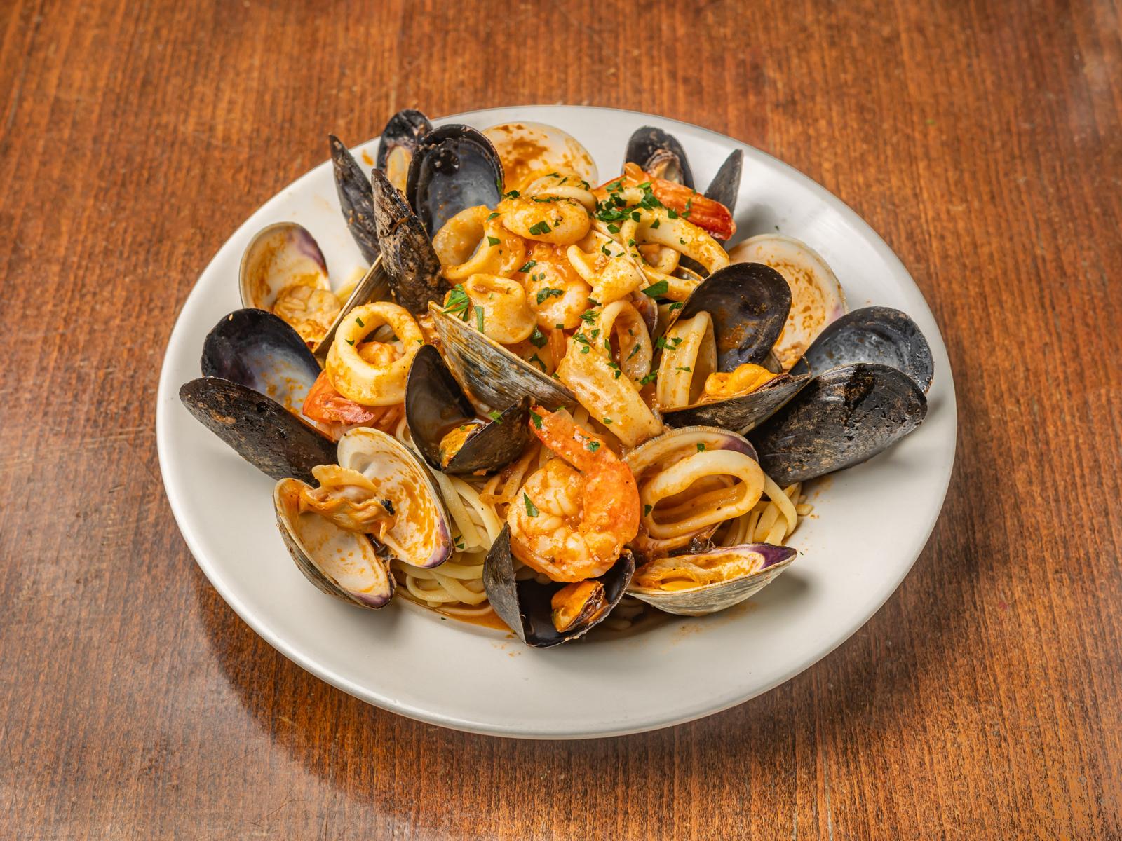 Seafood Linguine